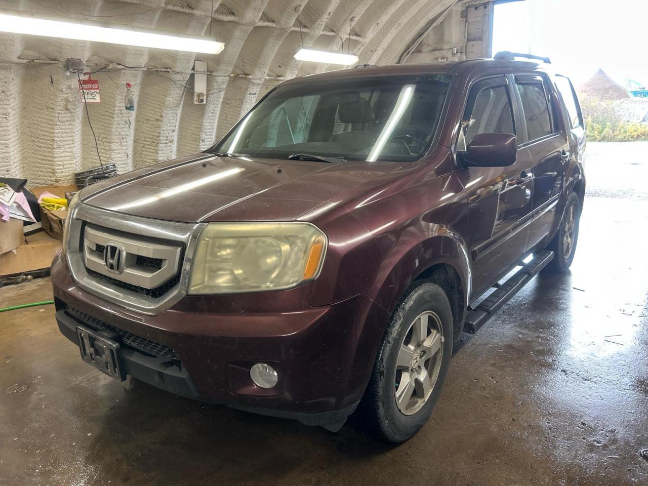 Used 2011 Honda Pilot *** AS-IS SALE ***  EX-L 4WD * 8 Passenger * Leather * Sunroof * Running Boards * Heated Seats * Dual Climate Control * Power Locks * Power Mirrors * for sale in Cambridge, ON