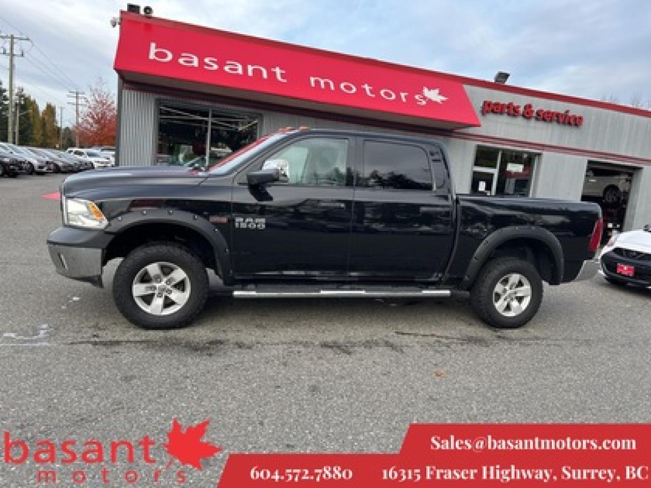 Used 2017 RAM 1500 4WD Crew Cab 140.5  ST for sale in Surrey, BC