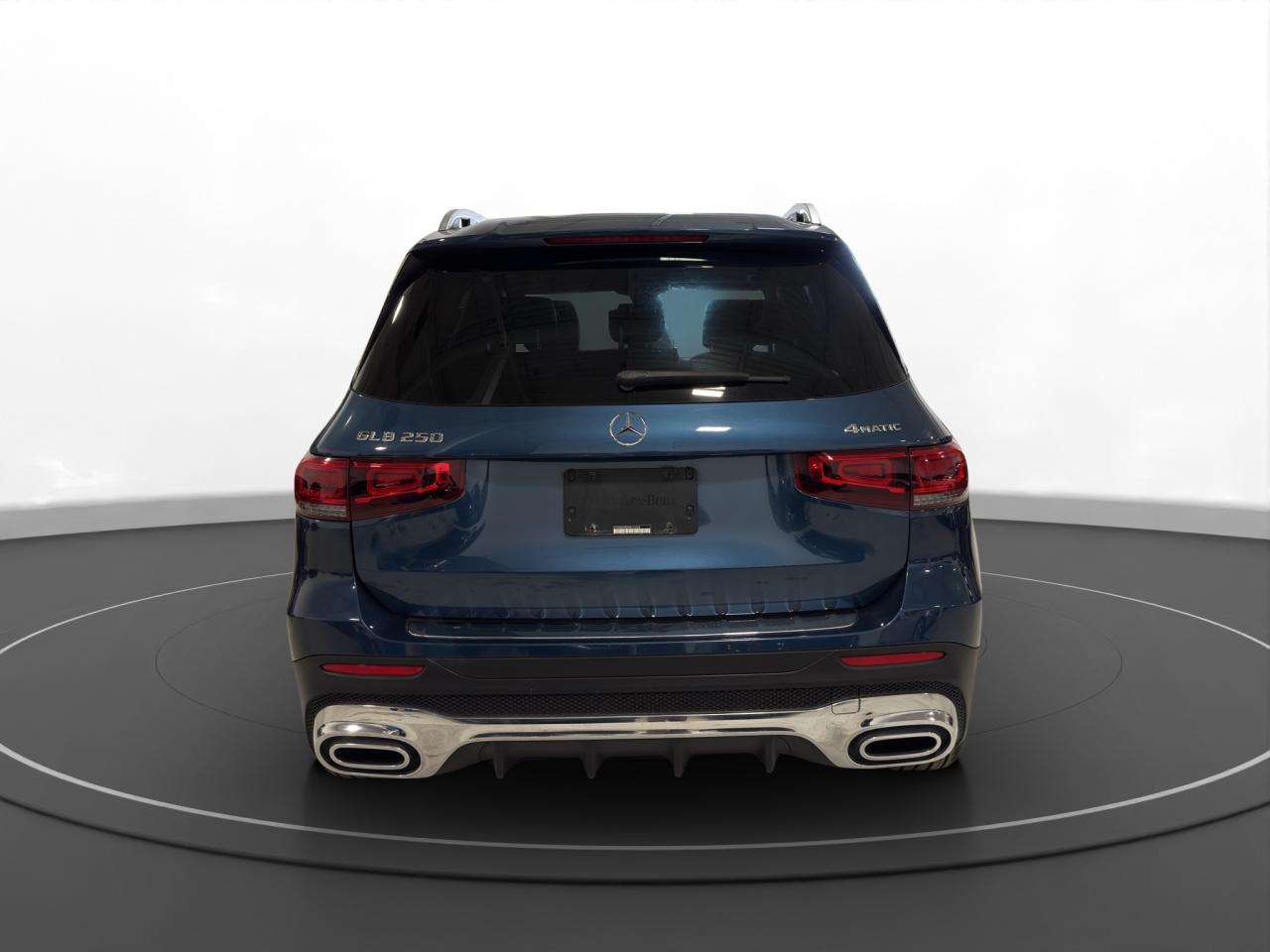 2021 Mercedes-Benz GLB GLB 250 4MATIC - Photo #5