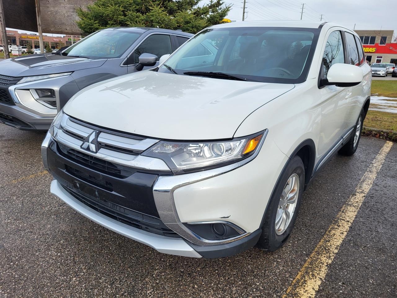 Used 2018 Mitsubishi Outlander ES AWC for sale in Barrie, ON