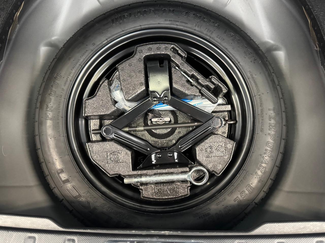 2020 Subaru Forester 2.5i AWD W/Eyesight+ApplePlay+A/C+CLEAN CARFAX - Photo #52