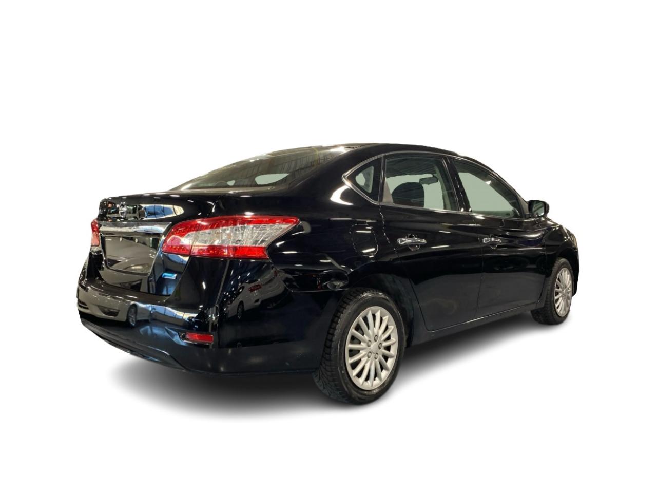 2015 Nissan Sentra S Photo4