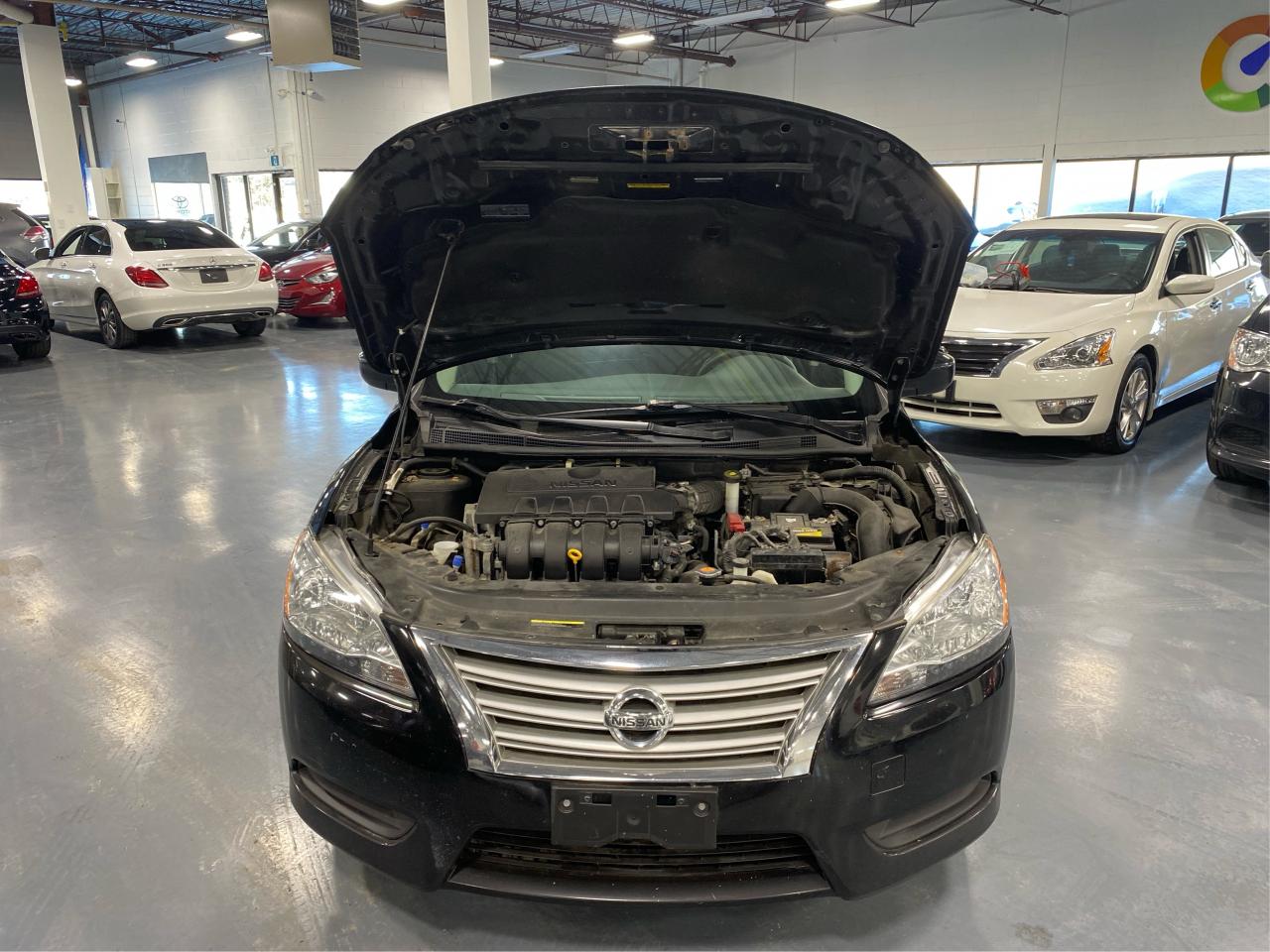 2015 Nissan Sentra S Photo