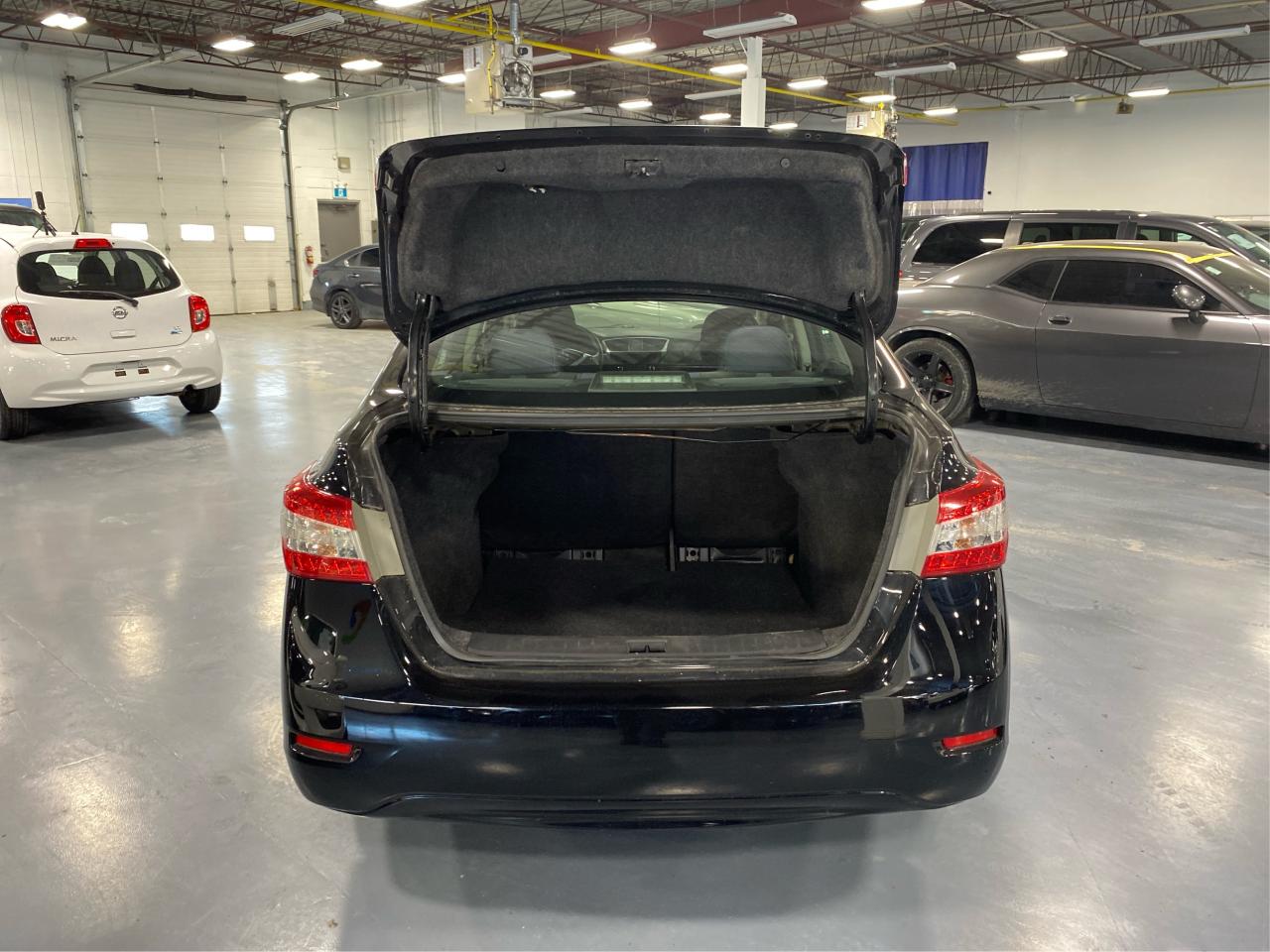 2015 Nissan Sentra S Photo