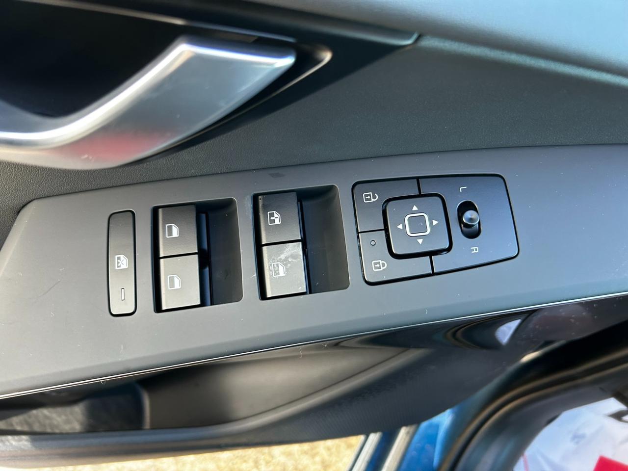 2025 Kia NIRO EV Wind+ Current Kia Owners could Qualify for 0% Financing with Kia's 1% Loyalty Rate Reduction! Photo