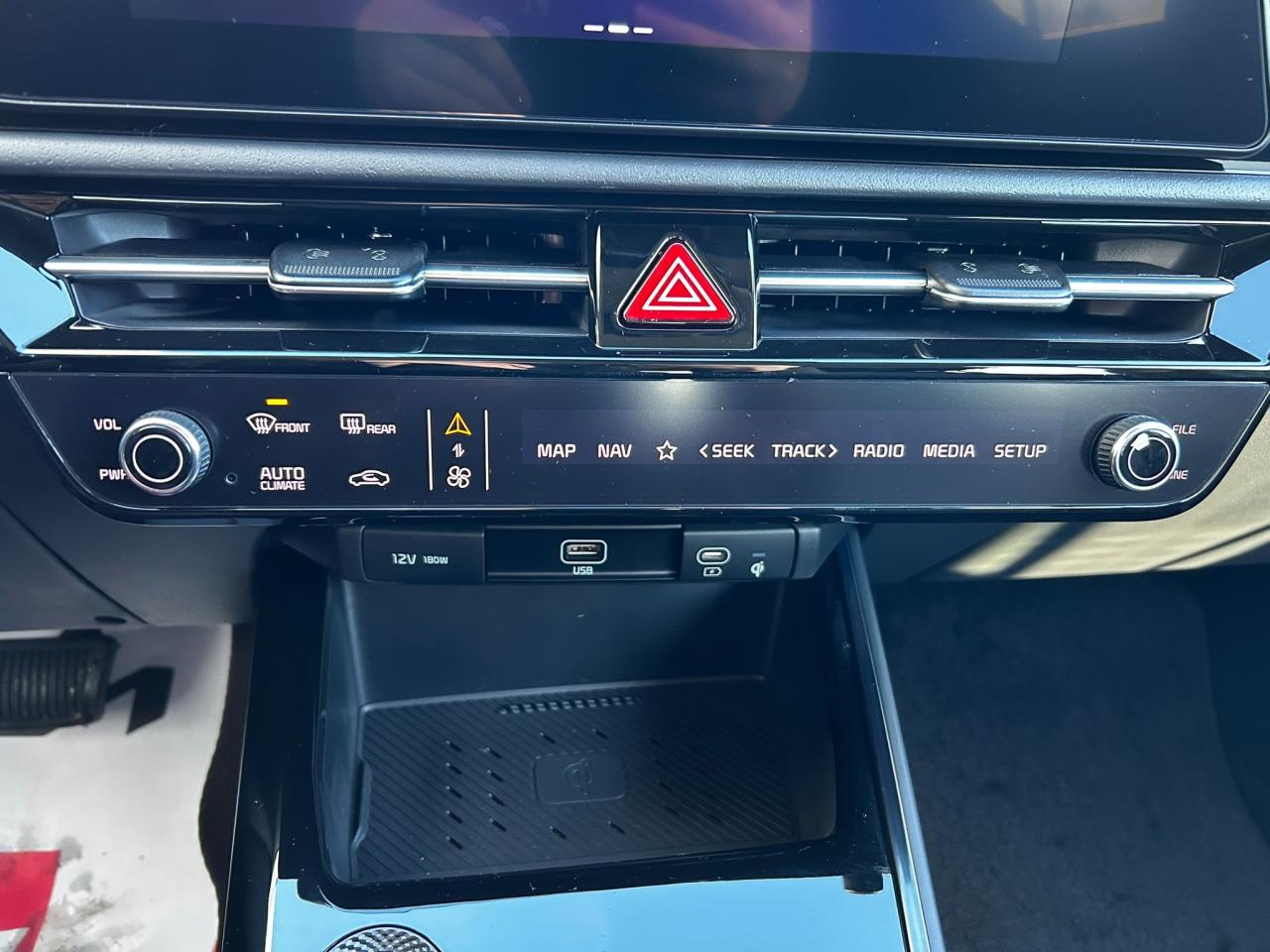 2025 Kia NIRO EV Wind+ Current Kia Owners could Qualify for 0% Financing with Kia's 1% Loyalty Rate Reduction! Photo