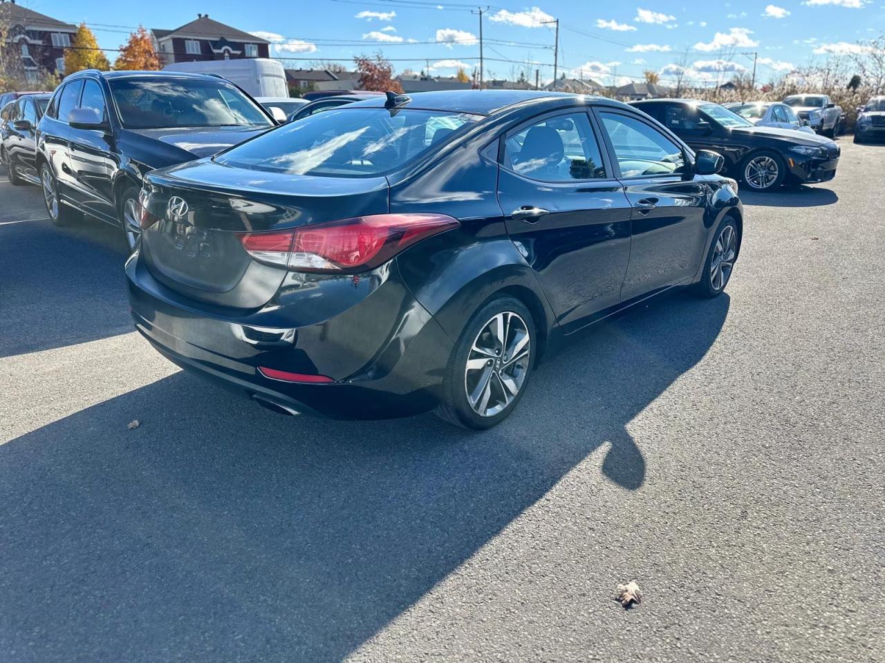 2016 Hyundai Elantra  - Photo #3