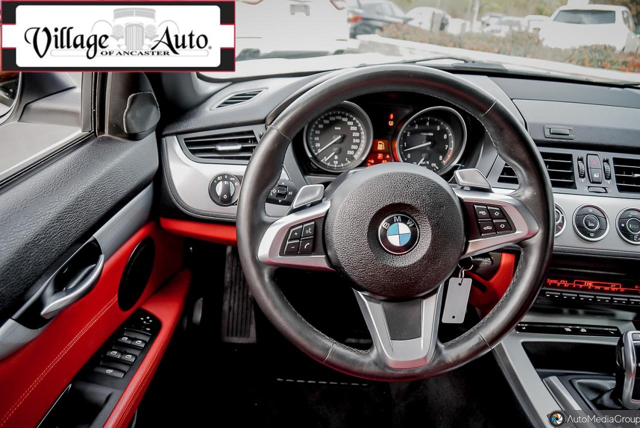 2011 BMW Z4 2dr Roadster sDrive35i - Photo #14