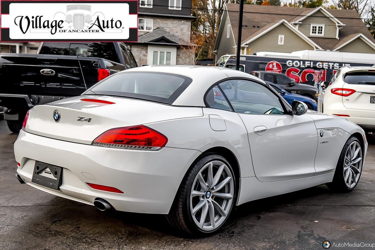 2011 BMW Z4 2dr Roadster sDrive35i - Photo #4