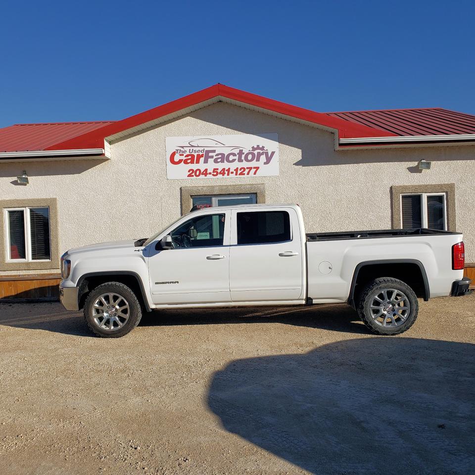 Used 2017 GMC Sierra 1500 4WD CREW CAB 153.0