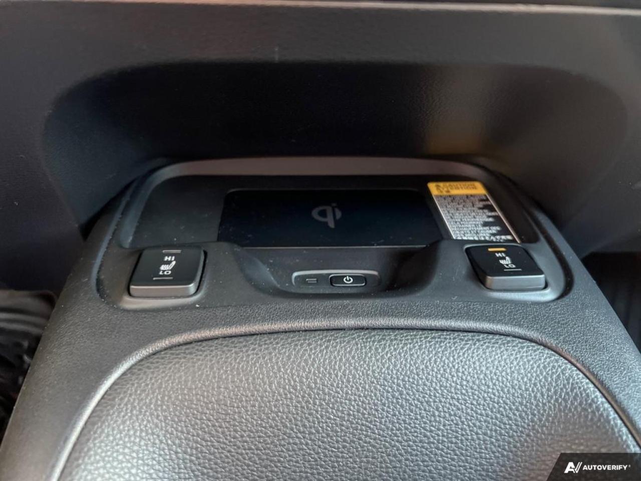 2021 Toyota Corolla SE / ROOF / REVERSE CAM / HTD SEATS / NO ACCIDENTS - Photo #19