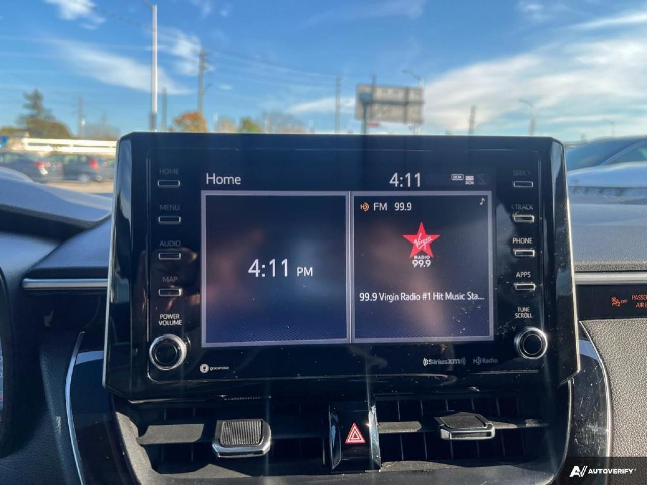 2021 Toyota Corolla SE / ROOF / REVERSE CAM / HTD SEATS / NO ACCIDENTS - Photo #16