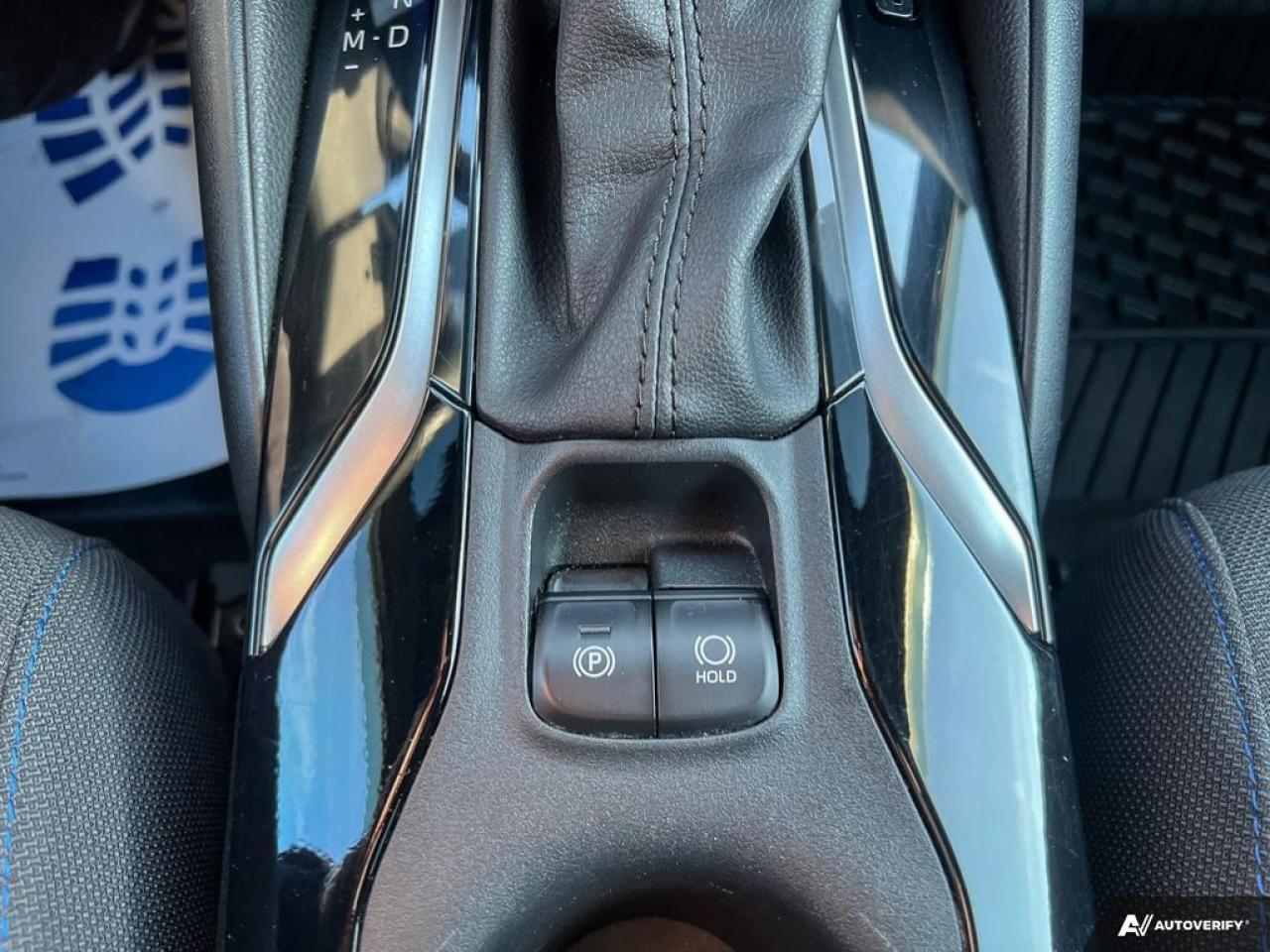 2021 Toyota Corolla SE / ROOF / REVERSE CAM / HTD SEATS / NO ACCIDENTS - Photo #20