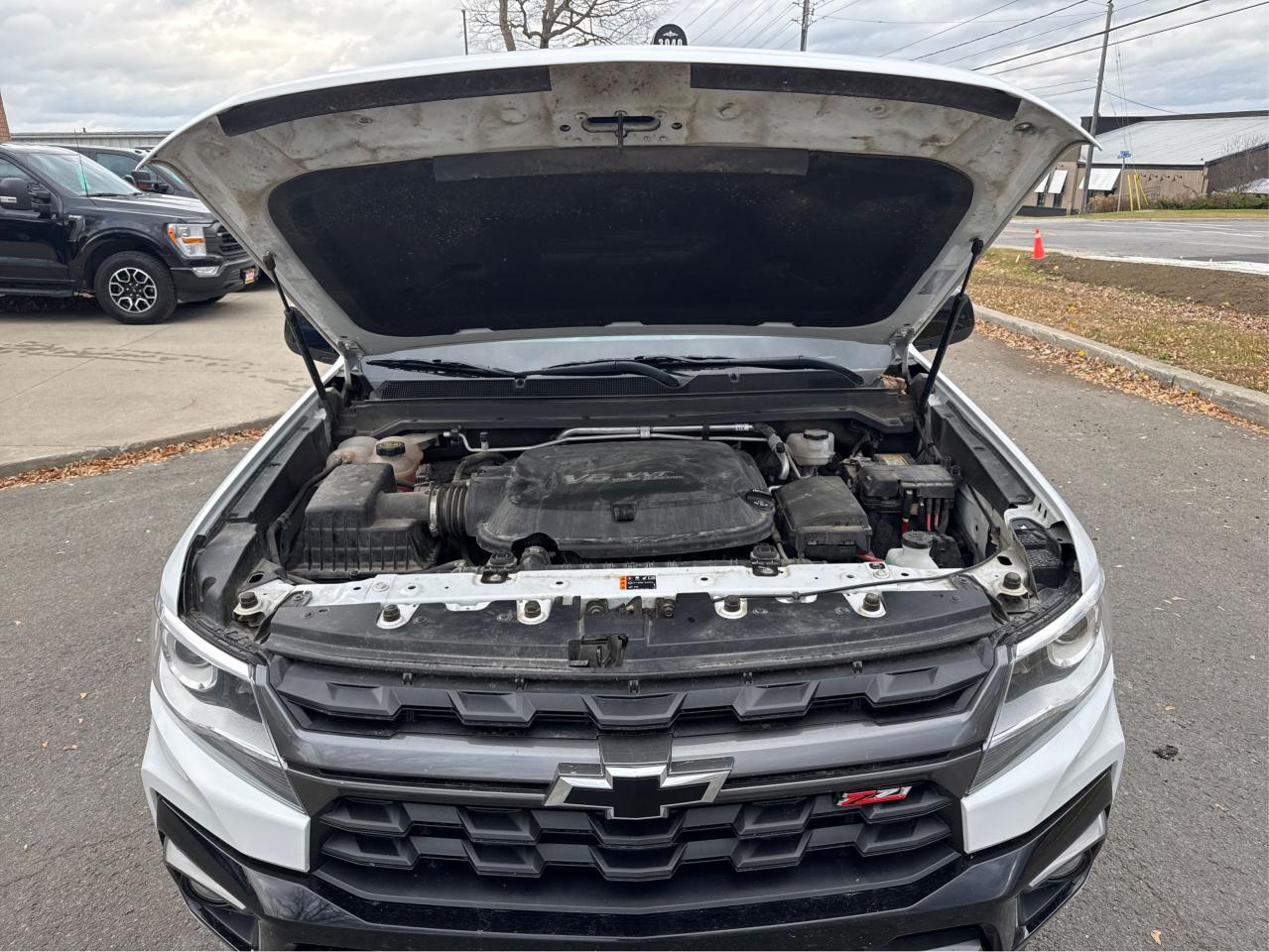 2021 Chevrolet Colorado Z71 CREW CAB SHORT B - Photo #11