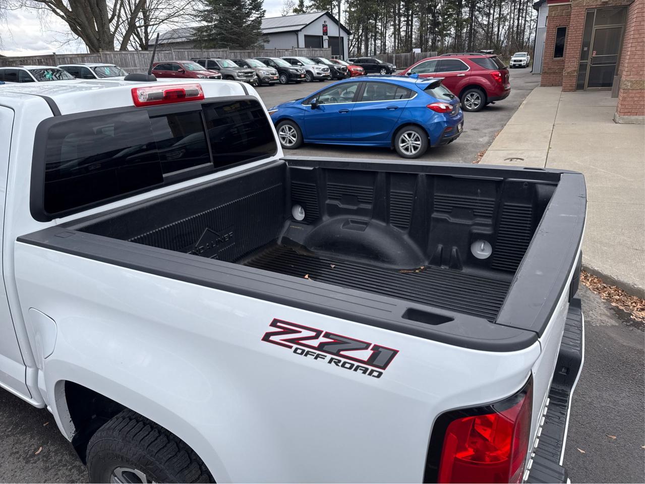 2021 Chevrolet Colorado Z71 CREW CAB SHORT B - Photo #13