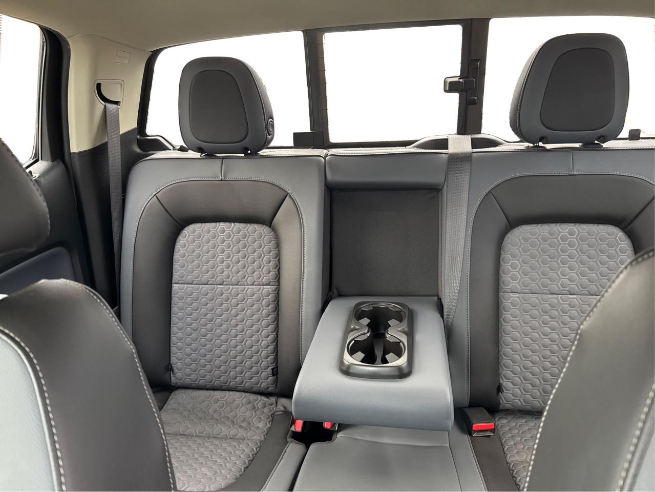 2021 Chevrolet Colorado Z71 CREW CAB SHORT B - Photo #15