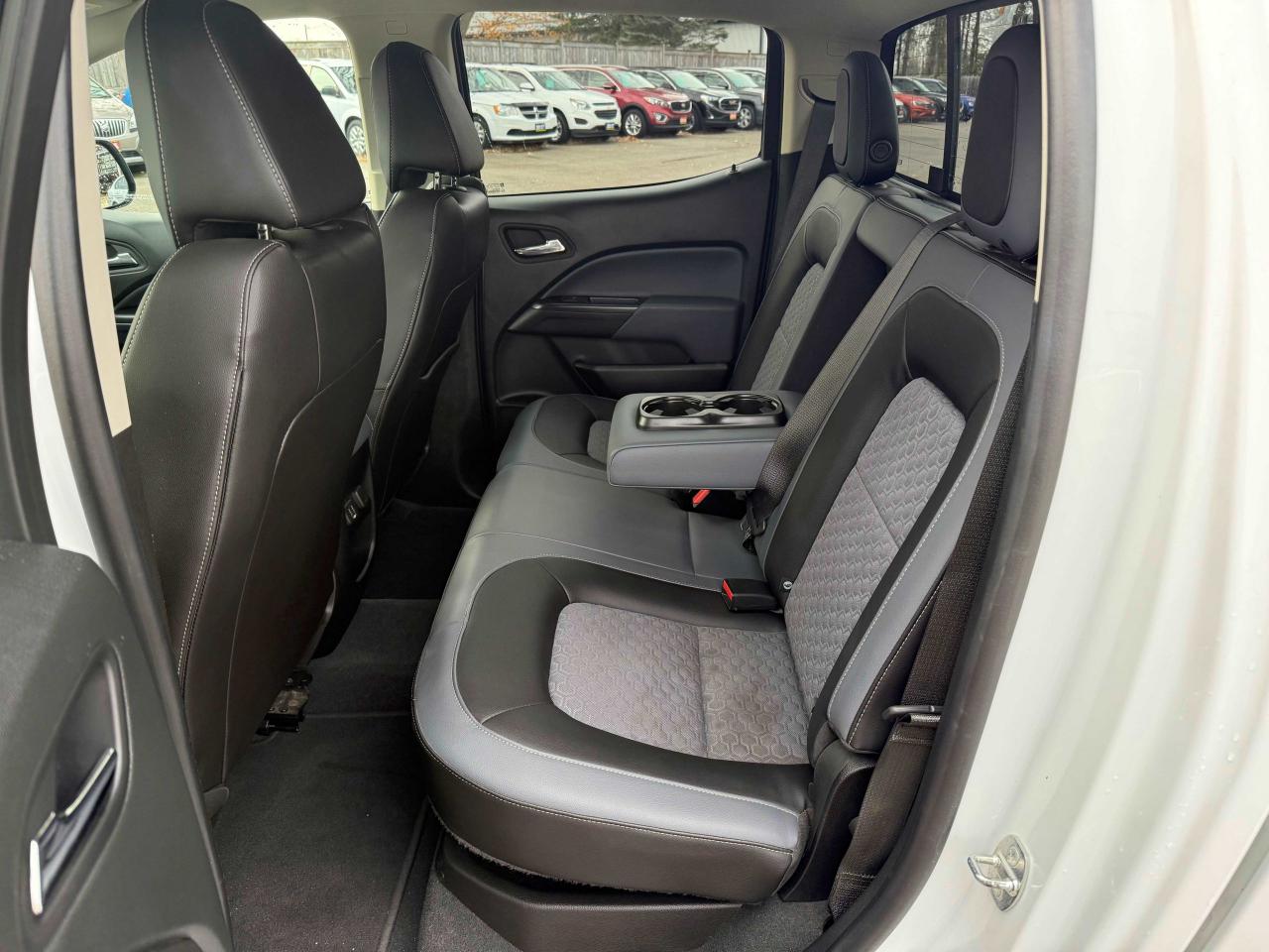 2021 Chevrolet Colorado Z71 CREW CAB SHORT B - Photo #33