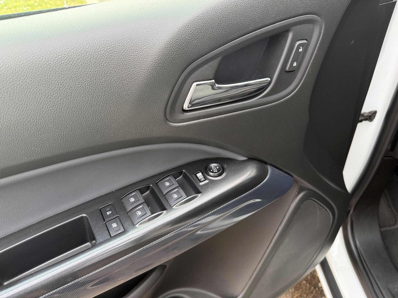 2021 Chevrolet Colorado Z71 CREW CAB SHORT B - Photo #34