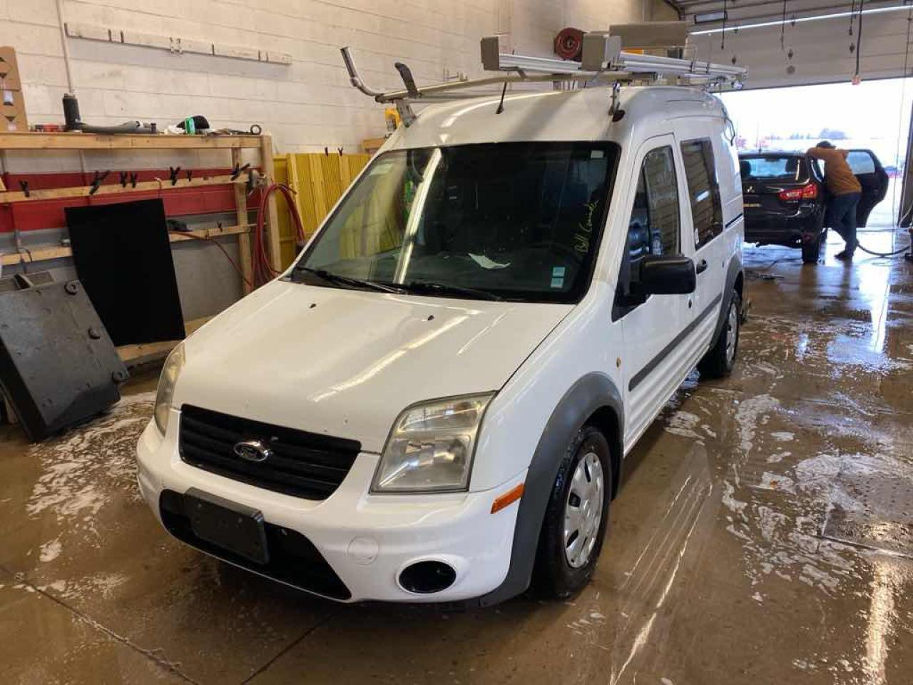 Used 2012 Ford Transit Connect XL for sale in Innisfil, ON