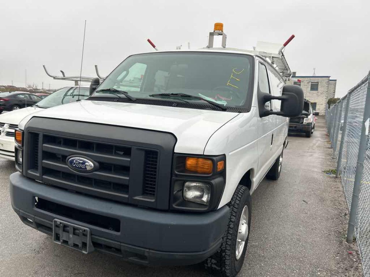 Used 2014 Ford E350 ECONOLINE  SUP for sale in Innisfil, ON