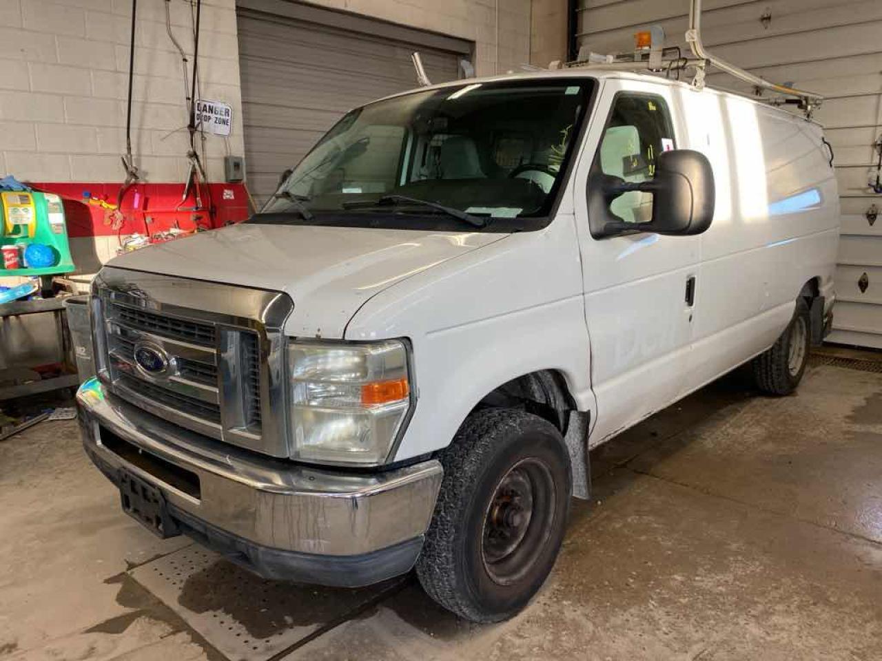 Used 2011 Ford Econoline E150 VAN for sale in Innisfil, ON