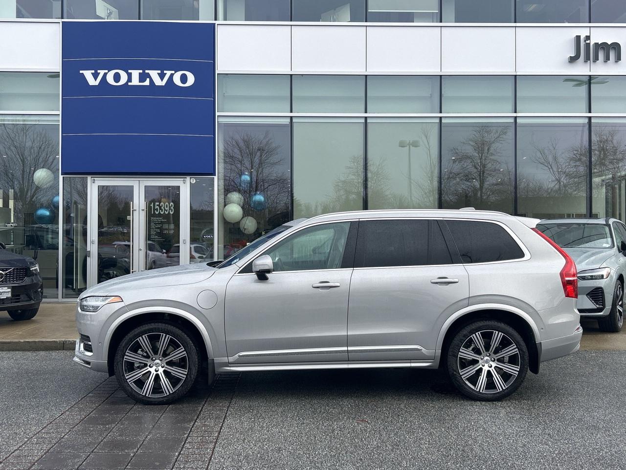 New 2025 Volvo XC90 Plug-In Hybrid T8 AWD Ultra Bright Theme 7-Seater for sale in Surrey, BC