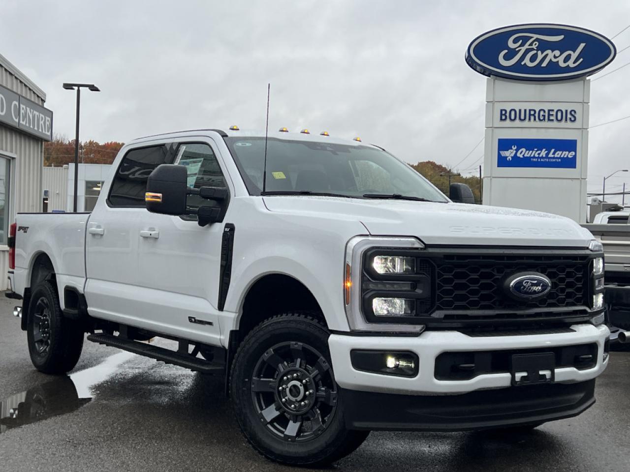 New 2024 Ford F-250 Super Duty XLT  *6.7L DEISEL, 4.2