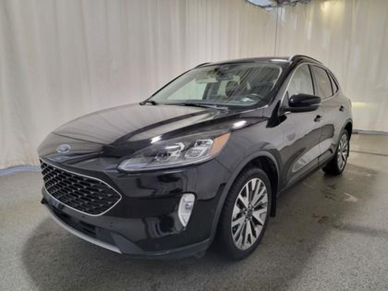 Used 2020 Ford Escape Titanium Hybrid for sale in Regina, SK