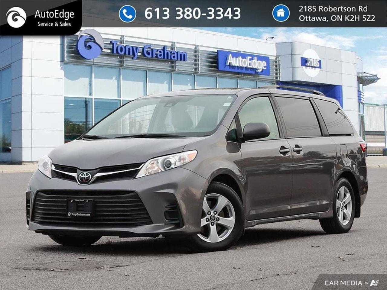 Used 2020 Toyota Sienna LE for sale in Ottawa, ON