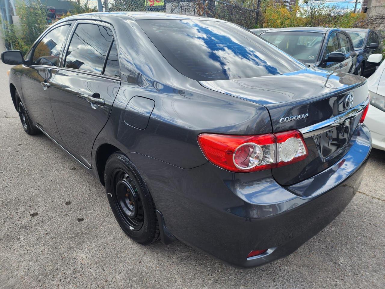 2013 Toyota Corolla 4DR SDN AUTO CE - Photo #4