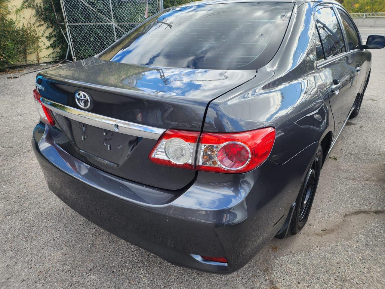 2013 Toyota Corolla 4DR SDN AUTO CE - Photo #6