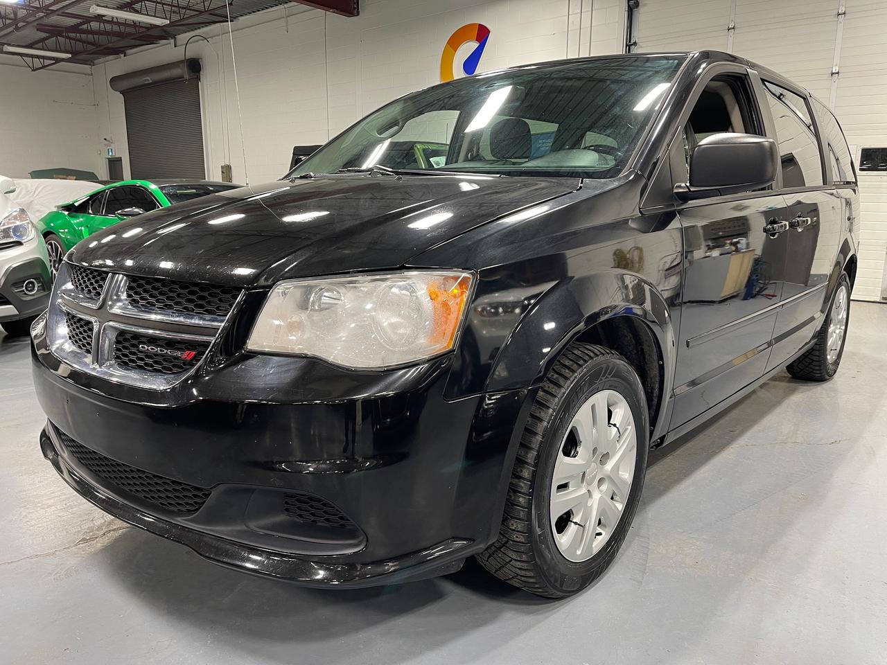 2015 Dodge Grand Caravan SXT - Photo #1