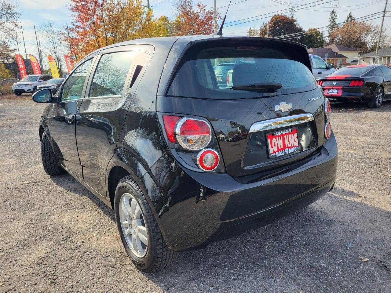 2012 Chevrolet Sonic 2LT Photo2