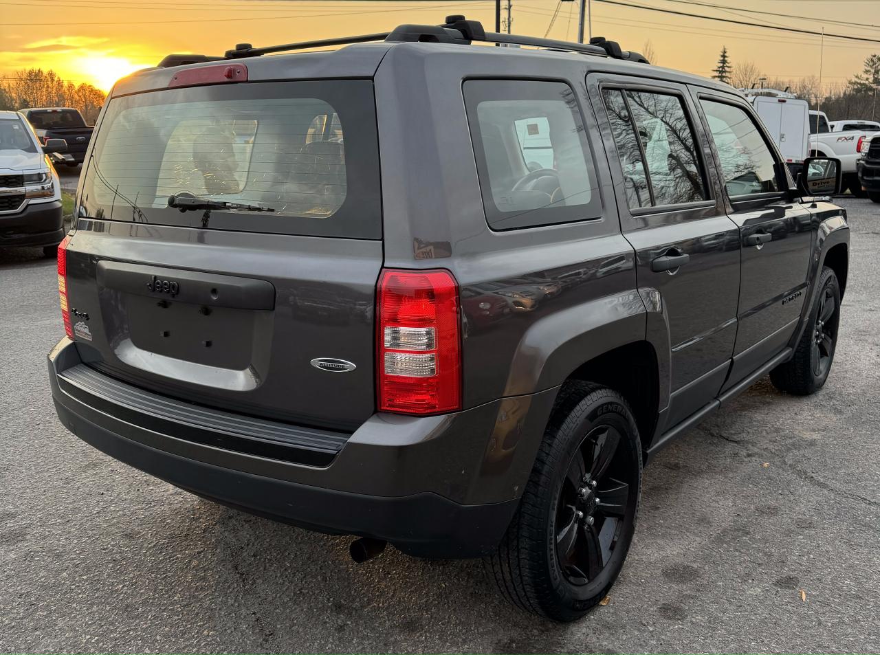 2015 Jeep Patriot 4WD 4DR Photo4