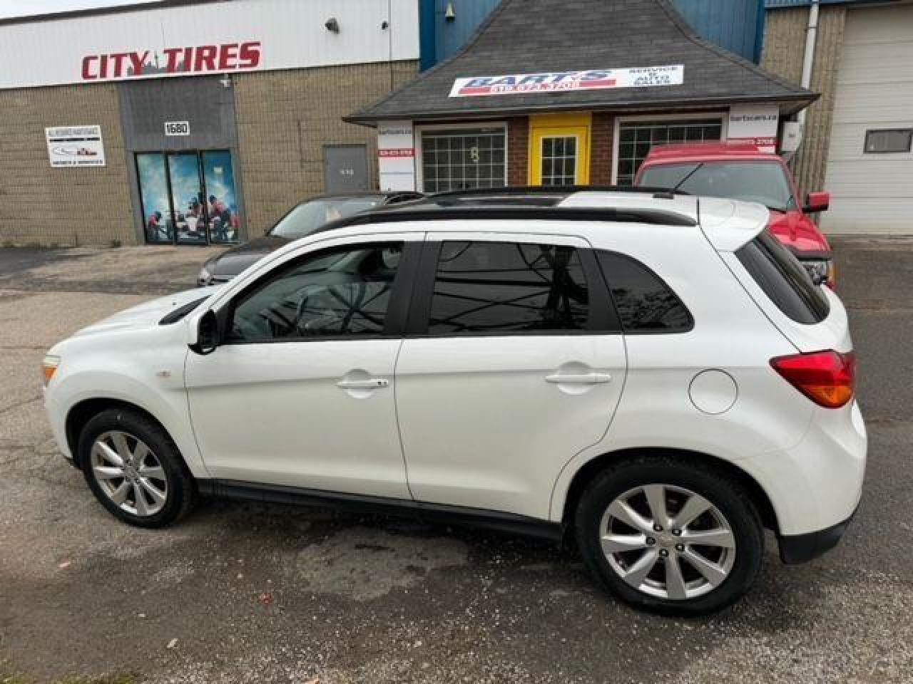 Used 2014 Mitsubishi RVR GT AWD 4DR CVT for sale in London, ON