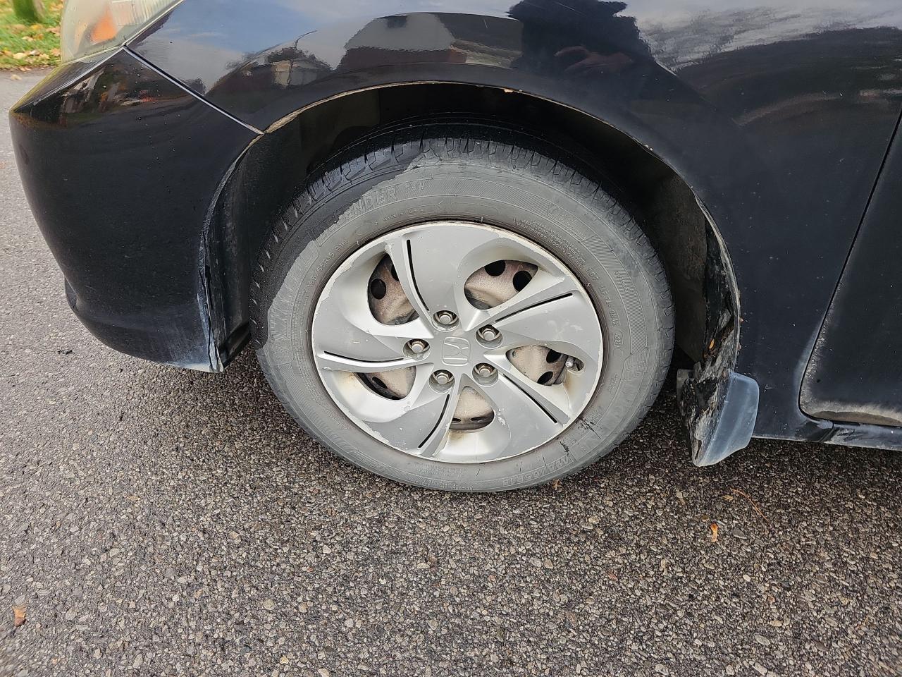 2013 Honda Civic LX Photo3