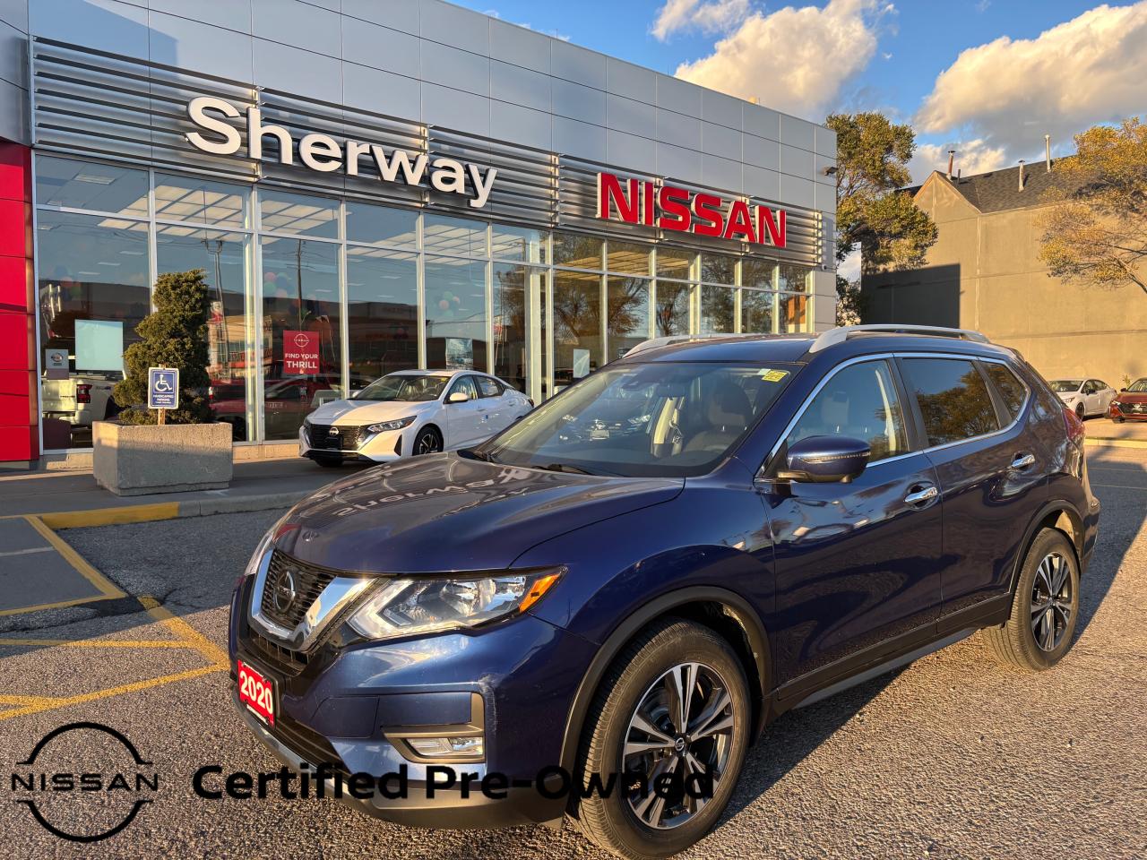 Used 2020 Nissan Rogue SV for sale in Toronto, ON