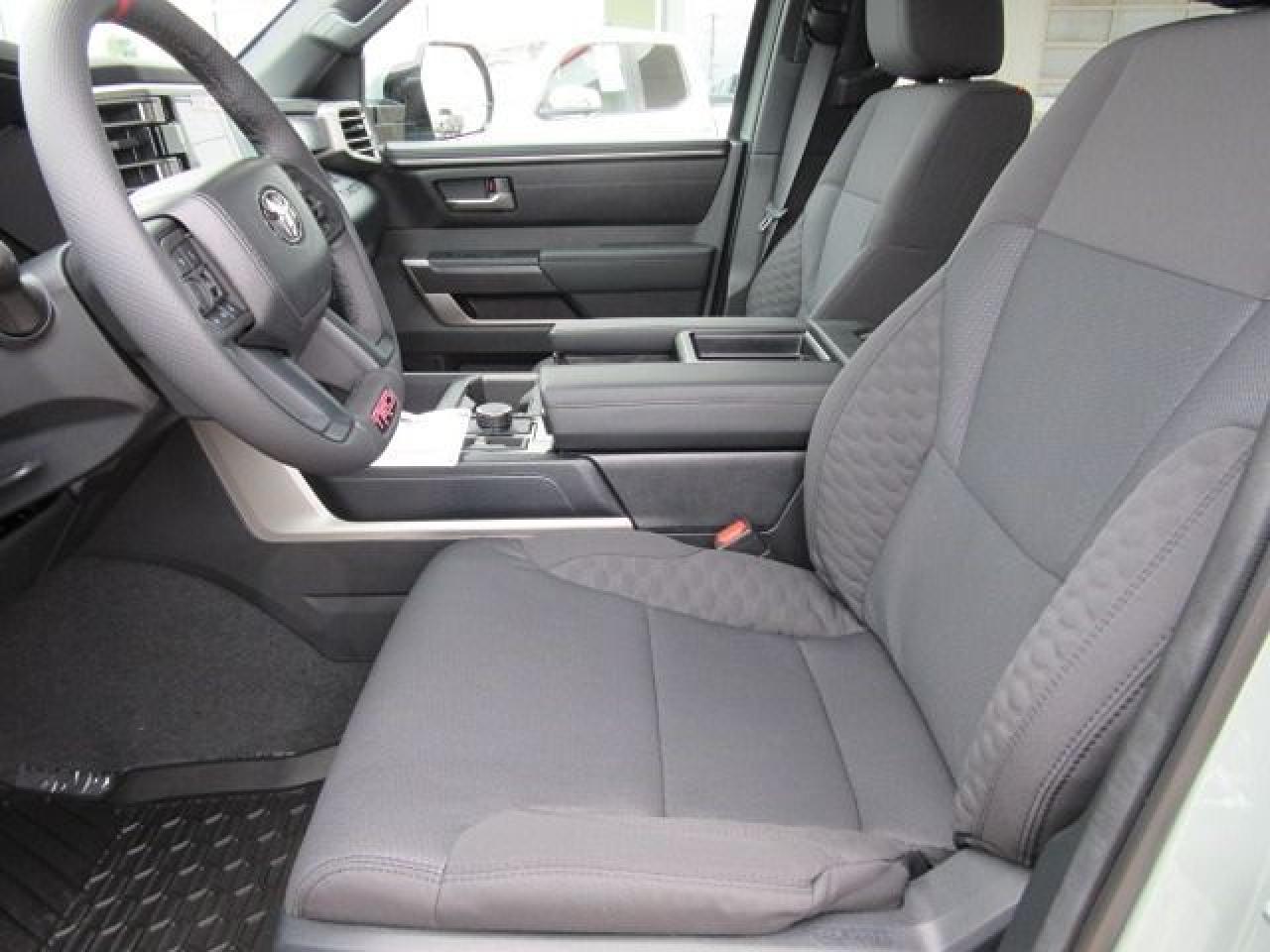 2025 Toyota Tundra SR5 Crewmax TRD Offroad 6.5` Box - Photo #10