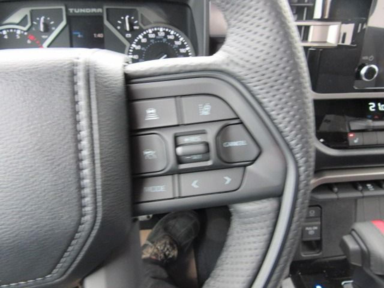 2025 Toyota Tundra SR5 Crewmax TRD Offroad 6.5` Box - Photo #14