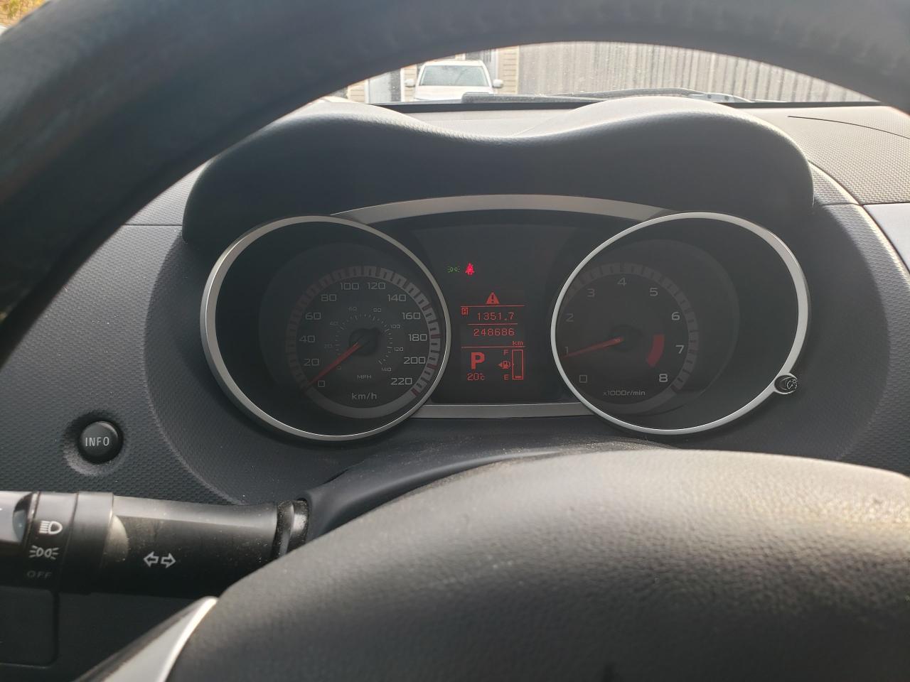 1737496373
