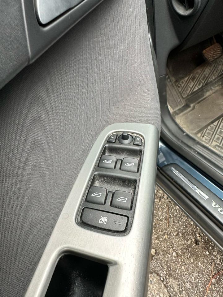 2007 Volvo V50  - Photo #10