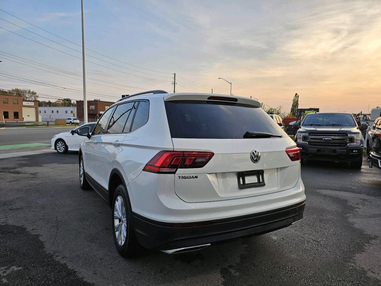 2019 Volkswagen Tiguan Trendline 4Motion - Photo #5