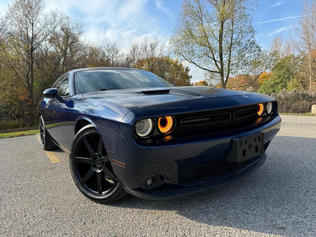 Used 2017 Dodge Challenger 2dr Cpe SXT for sale in Waterloo, ON