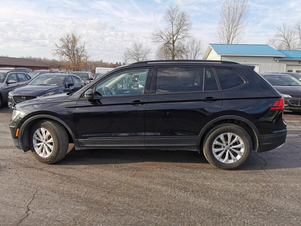 2019 Volkswagen Tiguan S 4Motion - Photo #2