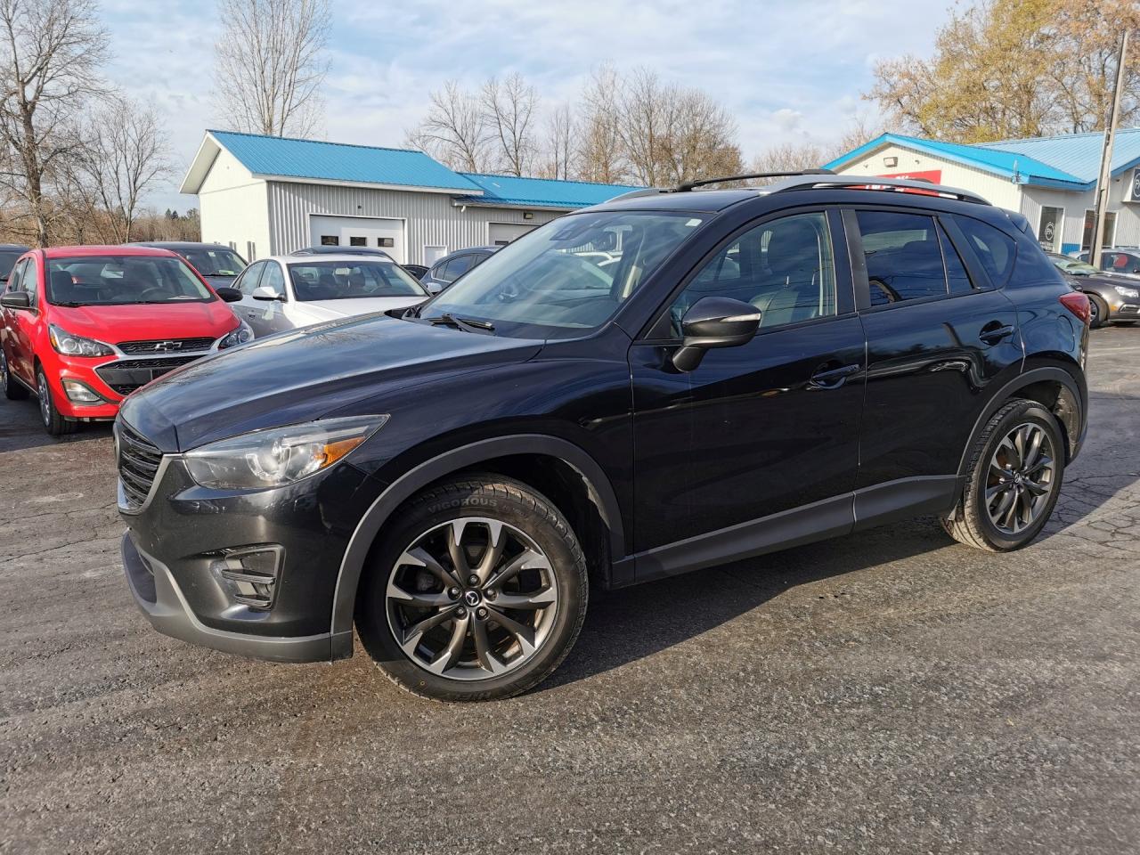 <p>SUNROOF - AWD - REVERSE CAMERA - HEATED LEATHER</p><p>Attention all car shoppers! Are you in the market for a stylish and reliable pre-owned SUV? Look no further than our 2016 Mazda CX-5 Grand Touring. This beauty is equipped with luxurious leather seating, perfect for those long drives or daily commutes. And with a powerful 2.5L L4 DOHC 16V engine, you'll have all the power you need to conquer any road. Don't miss your chance to own this top-of-the-line SUV. Visit us at Patterson Auto Sales today and take it for a test drive!</p>