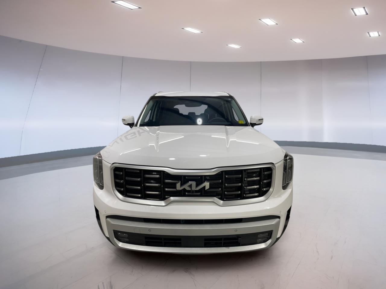 Used 2024 Kia Telluride SX | Loaded for sale in Moose Jaw, SK