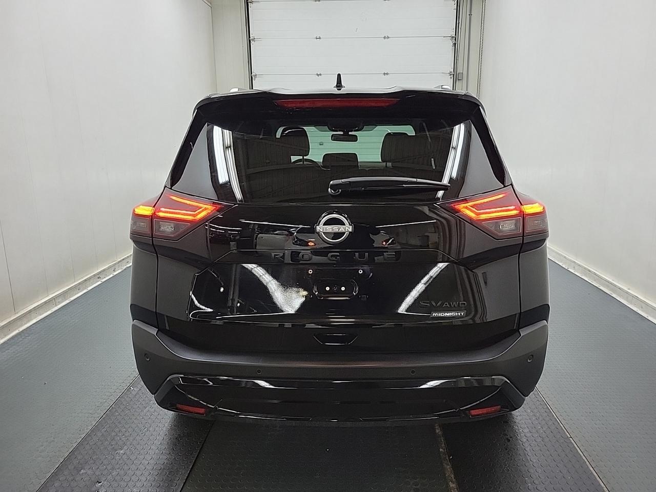 2023 Nissan Rogue SV MIDNIGHT EDITION AWD | LEATHER | NISSAN SERVICED | NO ACCIDENTS Photo