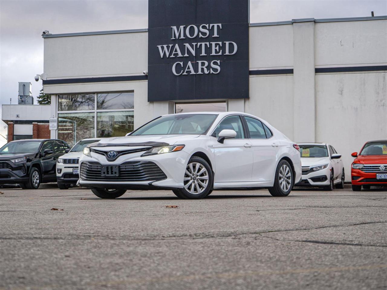 Used 2019 Toyota Camry LE HYBRID | APP CONNECT | HEATED SEATS | CAMERA for sale in Kitchener, ON