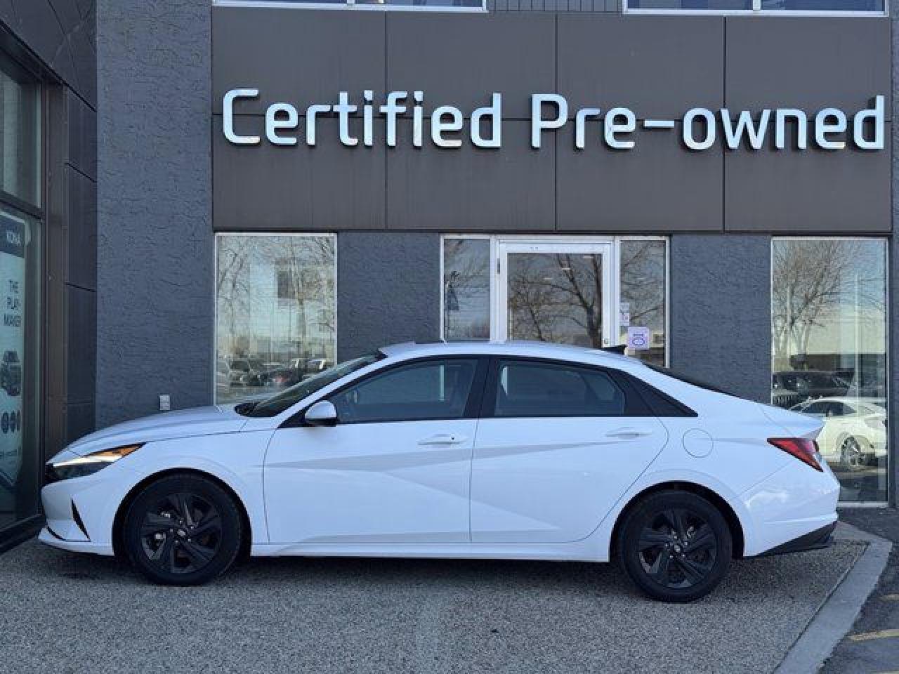 Used 2023 Hyundai Elantra TECH w/ LOW KMS / SUNROOF / NAVIGATION for sale in Calgary, AB