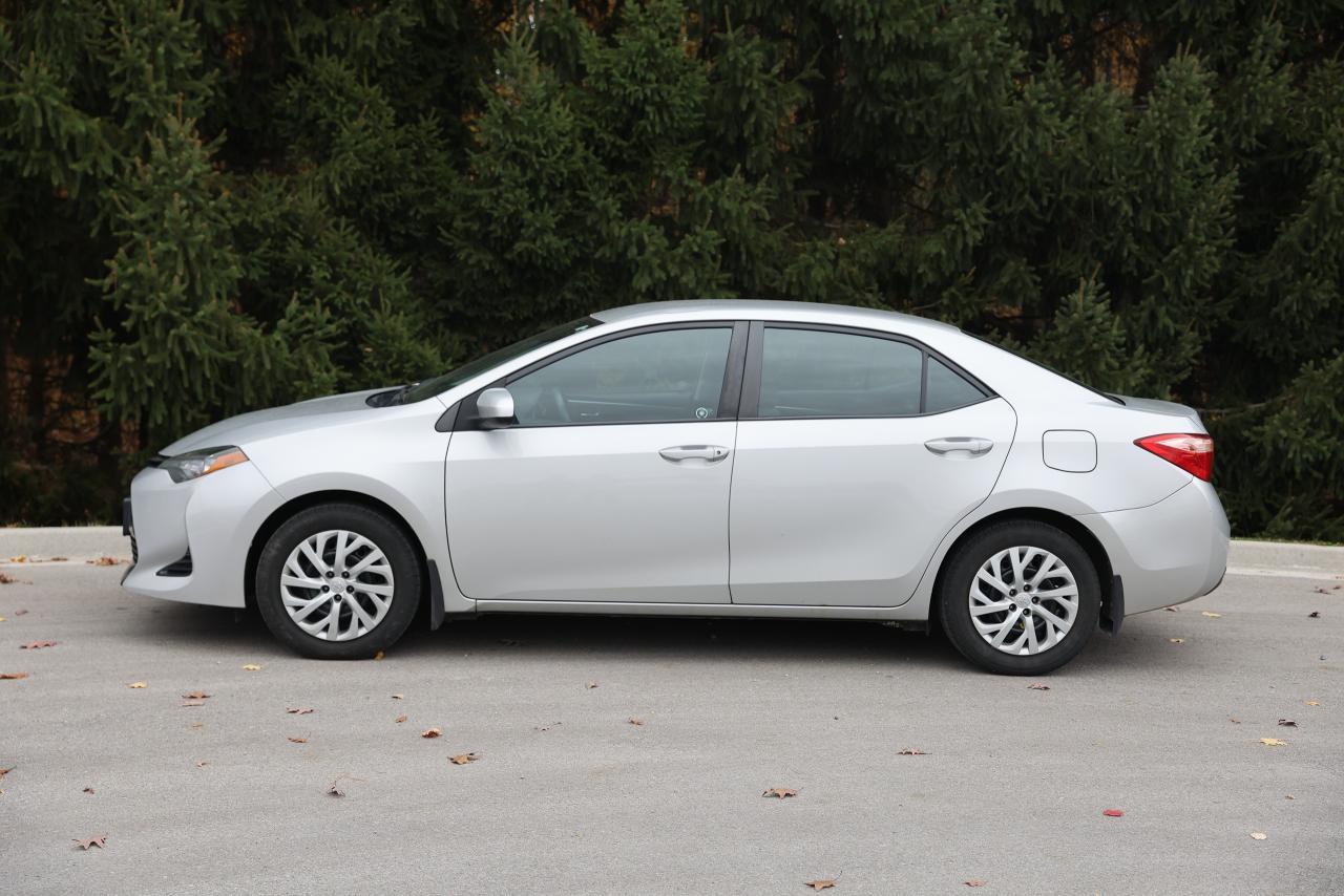 2017 Toyota Corolla 4dr Sdn CVT LE - Photo #4